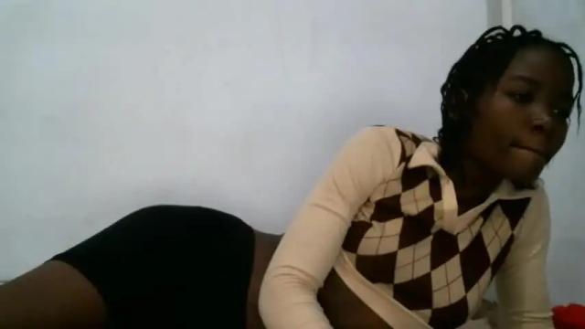Image 7 of sweetlyna Stream on Chaturbate on 16 months ago