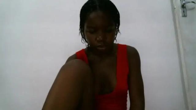 Image 2 of sweetlyna Stream on Chaturbate on 16 months ago