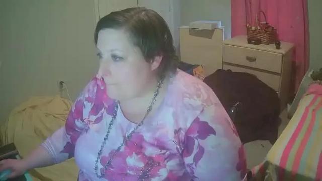 Image 10 of sweetlyterse Stream on Chaturbate on 14 months ago