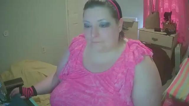 Image 3 of sweetlyterse Stream on Chaturbate on 14 months ago