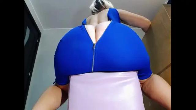 Image 2 of sweetmango25 Stream on Chaturbate on 18 months ago