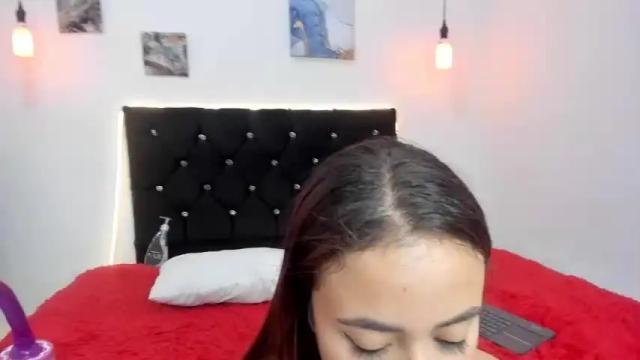 Image 11 of sweetmarian_ Stream on Chaturbate on 15 months ago