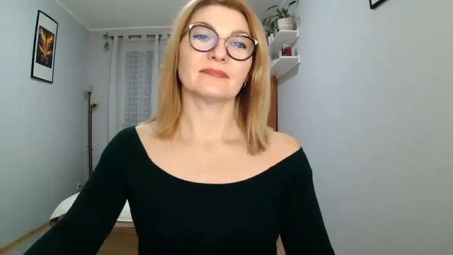 Image 12 of sweetmarthaaa Stream on Chaturbate on 16 months ago