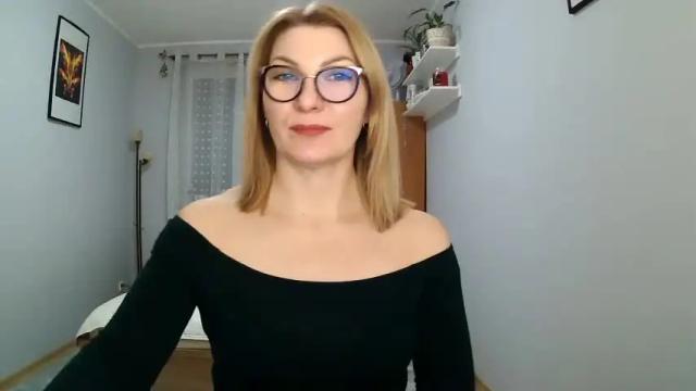 Thumbnail 2, sweetmarthaaa's Stream at Chaturbate, 16 months ago