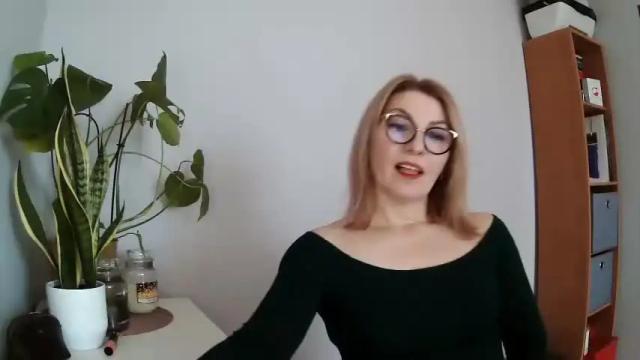 Image 6 of sweetmarthaaa Stream on Chaturbate on 16 months ago