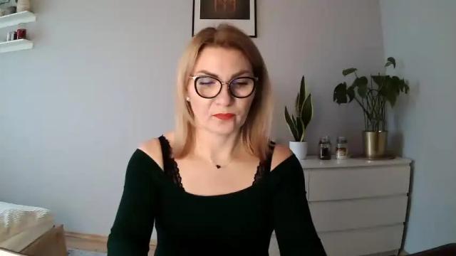 Image 11 of sweetmarthaaa Stream on Chaturbate on 15 months ago