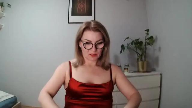 Image 2 of sweetmarthaaa Stream on Chaturbate on 14 months ago