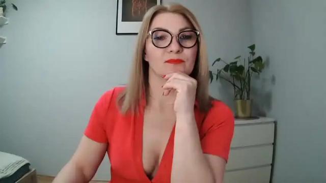 Image 4 of sweetmarthaaa Stream on Chaturbate on 14 months ago