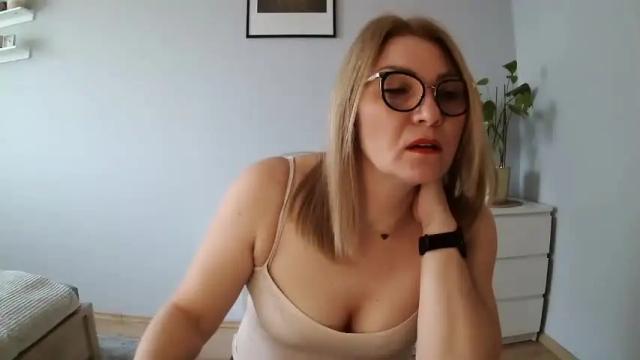 Image 8 of sweetmarthaaa Stream on Chaturbate on 14 months ago
