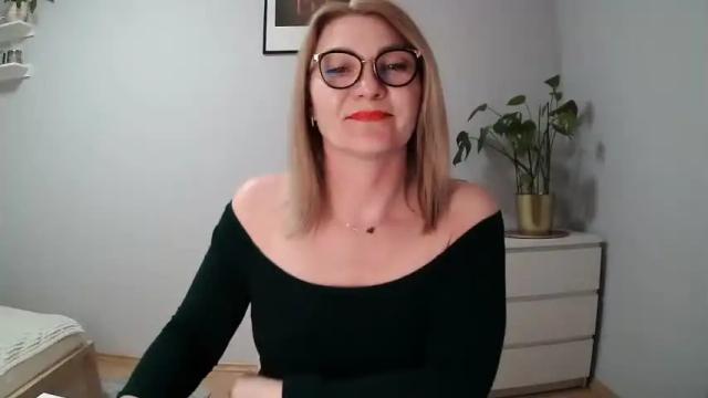 Thumbnail 2, sweetmarthaaa's Stream at Chaturbate, 13 months ago