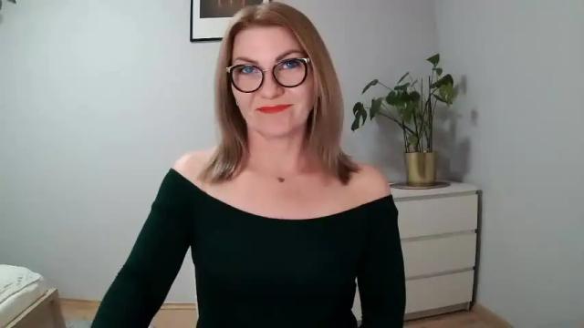 Thumbnail 1, sweetmarthaaa's Stream at Chaturbate, 13 months ago