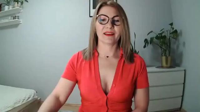Thumbnail 2, sweetmarthaaa's Stream at Chaturbate, 13 months ago