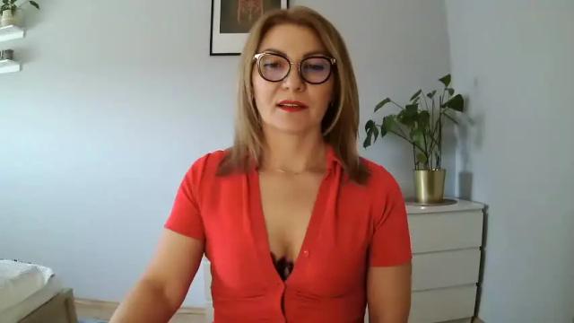 Image 11 of sweetmarthaaa Stream on Chaturbate on 13 months ago