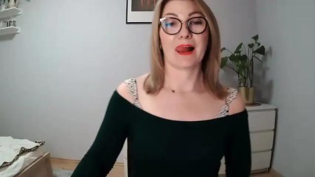 Image 10 of sweetmarthaaa Stream on Chaturbate on 13 months ago