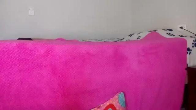Image 6 of sweetmegaan_ Stream on Chaturbate on 19 months ago