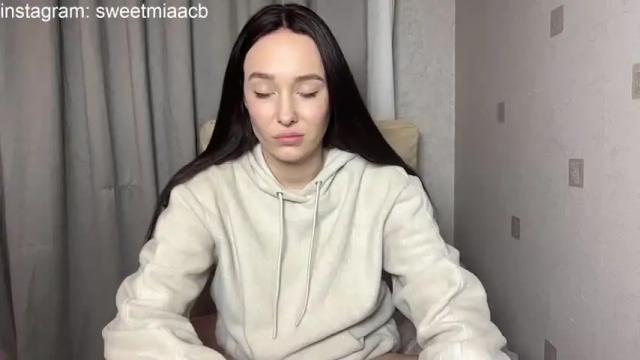 Image 12 of sweetmiaa Stream on Chaturbate on 17 months ago