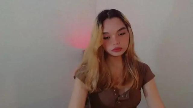Image 10 of sweetmikaela20 Stream on Chaturbate on 18 months ago
