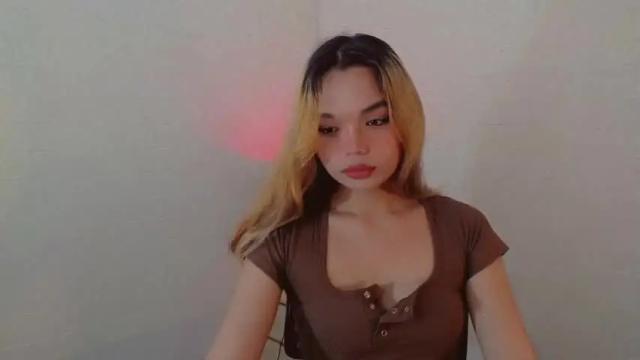 Image 11 of sweetmikaela20 Stream on Chaturbate on 18 months ago