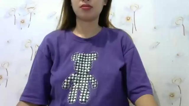Image 3 of sweetness002 Stream on Chaturbate on 15 months ago