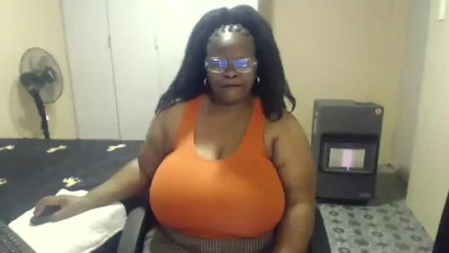 Thumbnail 3, sweetnoziexxx's Stream at Chaturbate, 2 months ago