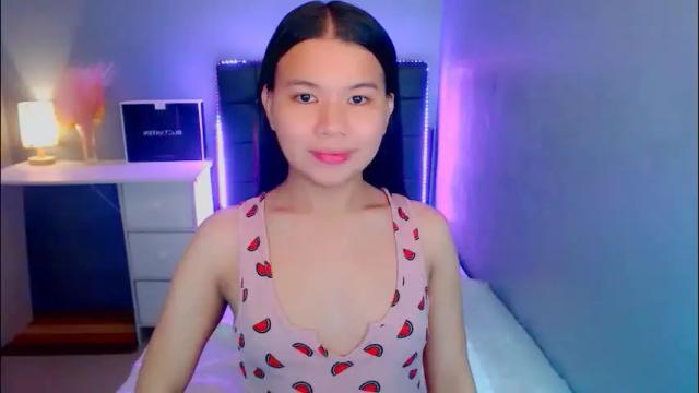 Image 4 of sweetnwildts Stream on Chaturbate on 6 days ago