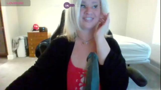 Image 7 of sweetpea373737 Stream on Chaturbate on 16 months ago