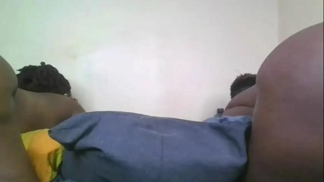 Image 11 of sweetpetite_diva Stream on Chaturbate on 6 days ago