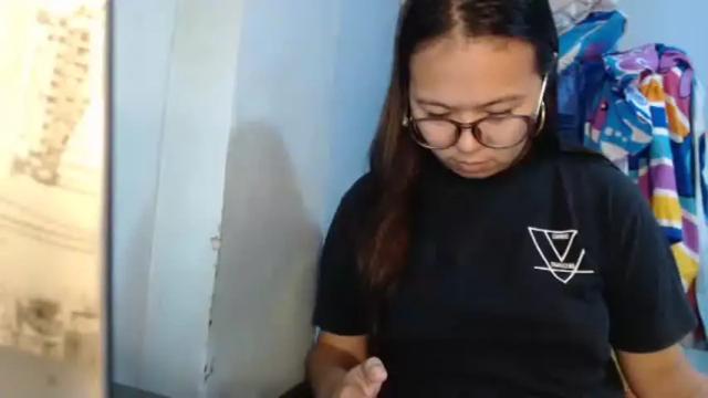 Image 10 of sweetpinnay Stream on Chaturbate on 22 months ago