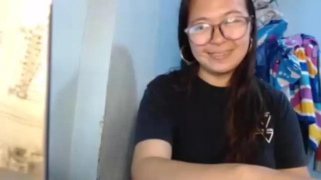Image 4 of sweetpinnay Stream on Chaturbate on 22 months ago