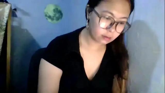 Image 10 of sweetpinnay Stream on Chaturbate on 19 months ago