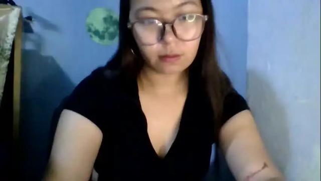 Thumbnail 3, sweetpinnay's Stream at Chaturbate, 21 months ago