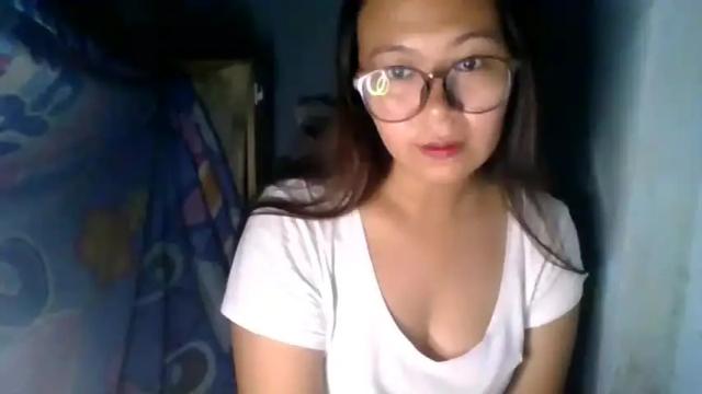Thumbnail 1, sweetpinnay's Stream at Chaturbate, 21 months ago