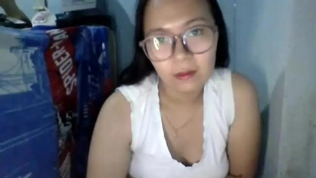 Image 10 of sweetpinnay Stream on Chaturbate on 13 months ago