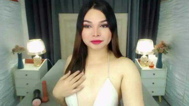 Image 8 of sweetprettyangelts Stream on Chaturbate on 12 months ago