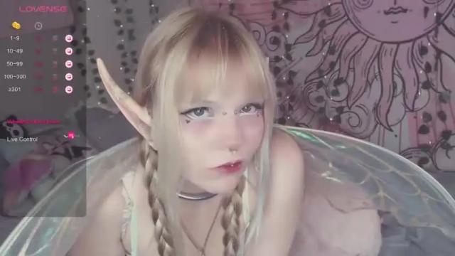 Image 12 of sweetprey Stream on Chaturbate on 19 months ago