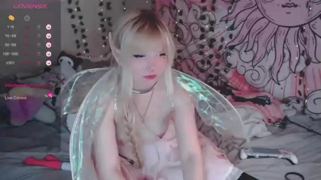 Image 8 of sweetprey Stream on Chaturbate on 19 months ago