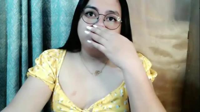 Image 2 of sweetprincess_athena Stream on Chaturbate on 4 months ago