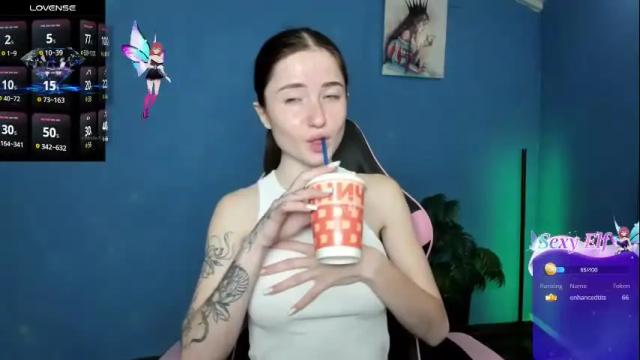 Image 4 of sweets_alma Stream on Chaturbate on 29 days ago