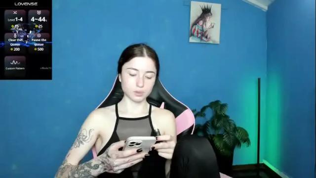 Image 11 of sweets_alma Stream on Chaturbate on 23 days ago