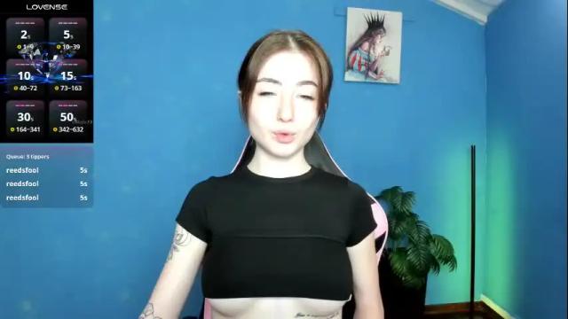 Image 3 of sweets_alma Stream on Chaturbate on 2 days ago