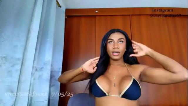 Image 11 of sweetsarafoxxx Stream on Chaturbate on 1 month ago