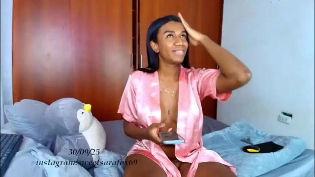 Image 2 of sweetsarafoxxx Stream on Chaturbate on 23 days ago
