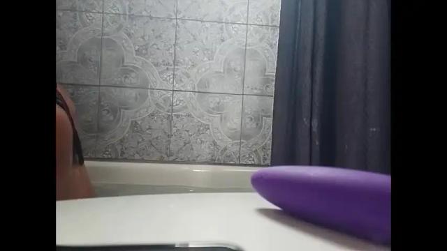 Image 6 of sweetsexxygia Stream on Chaturbate on 3 days ago