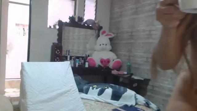 Image 10 of sweetsmile28 Stream on Chaturbate on 19 months ago