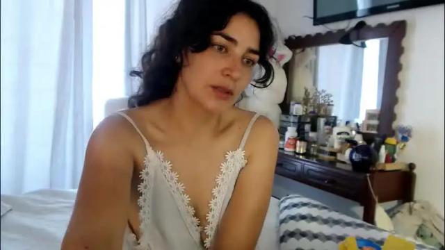 Image 8 of sweetsmile28 Stream on Chaturbate on 8 hours ago