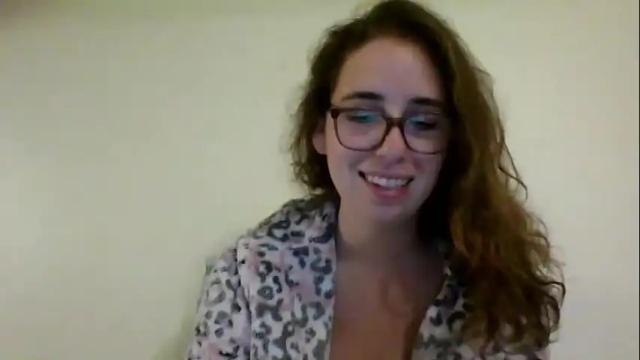 Image 7 of sweetsocalgirl Stream on Chaturbate on 17 days ago
