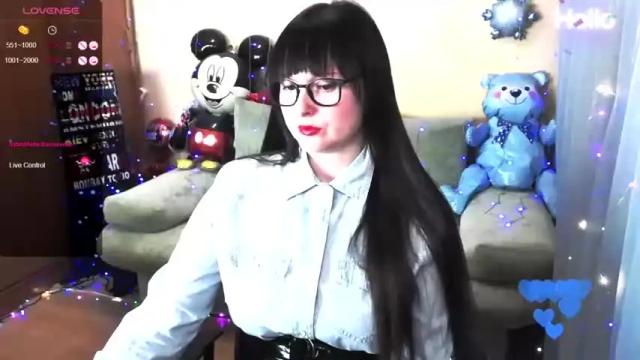 Image 4 of sweetsunnymila Stream on Chaturbate on 13 months ago
