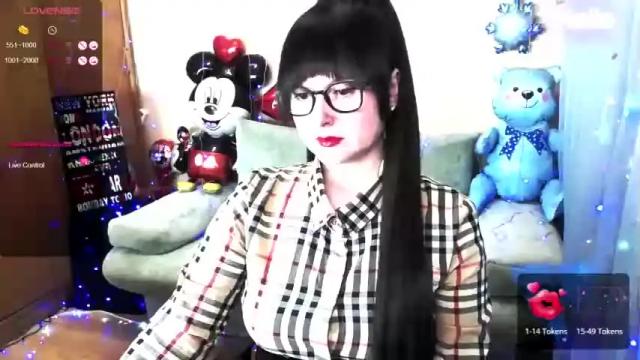 Image 2 of sweetsunnymila Stream on Chaturbate on 13 months ago