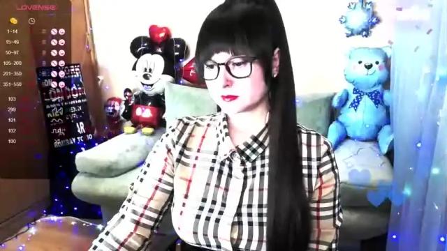 Image 3 of sweetsunnymila Stream on Chaturbate on 13 months ago