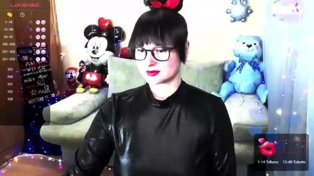 Image 8 of sweetsunnymila Stream on Chaturbate on 13 months ago